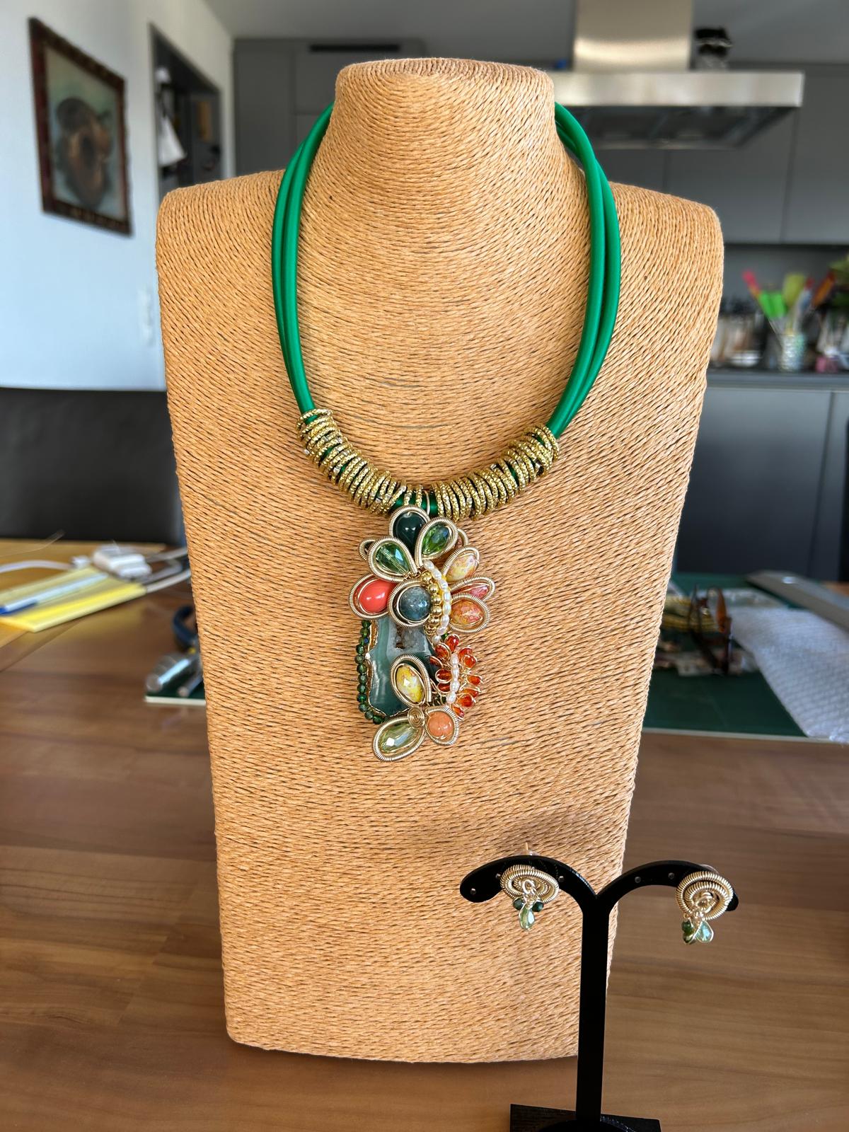 Emerald Earth Bloom Necklace