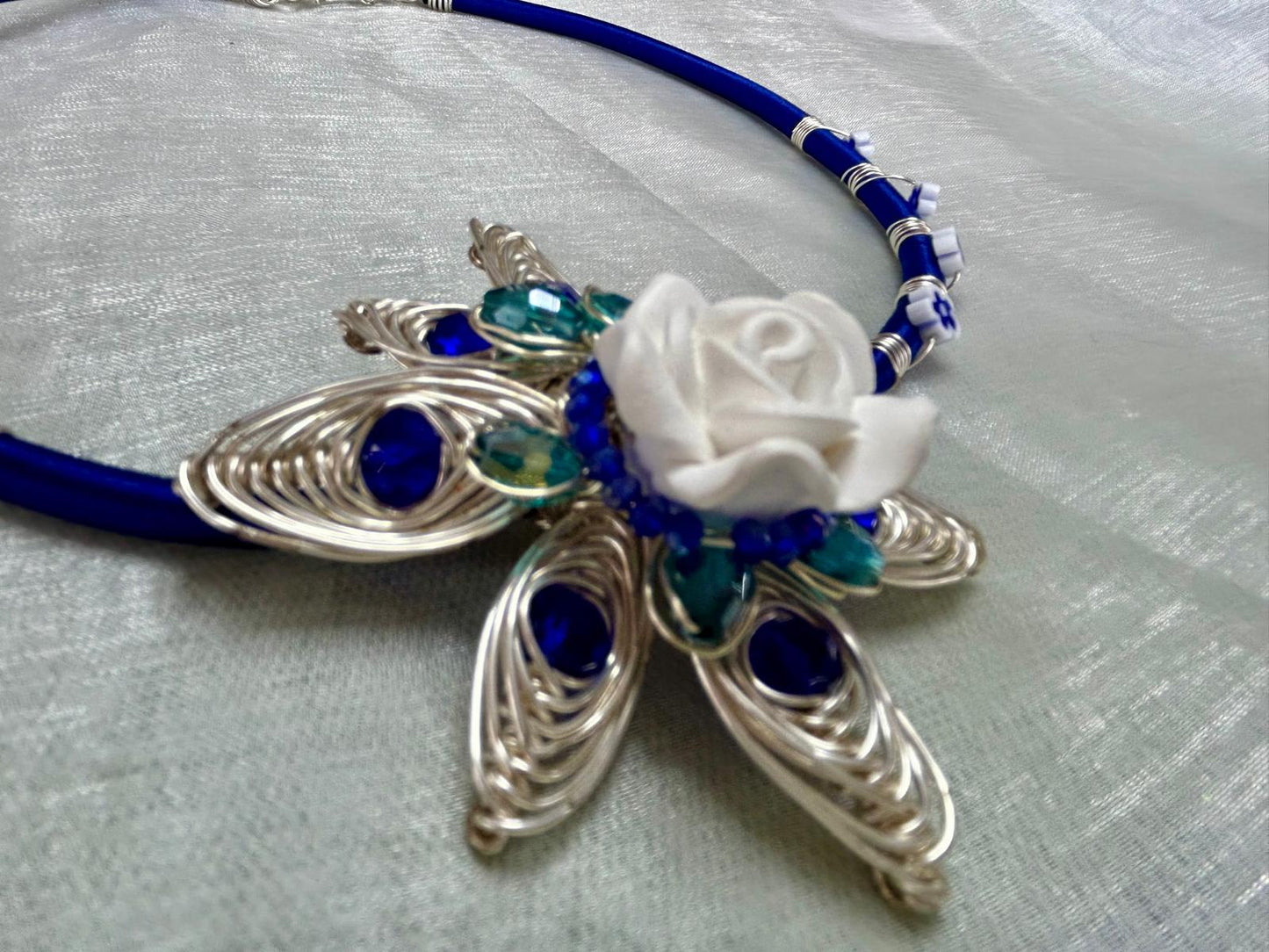 Bloom Azure Necklace