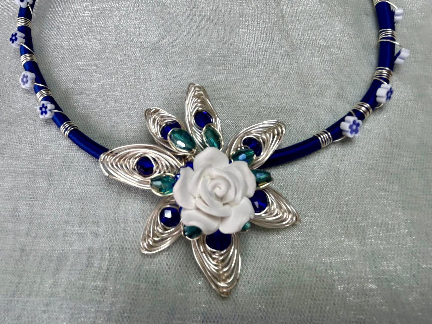 Bloom Azure Necklace