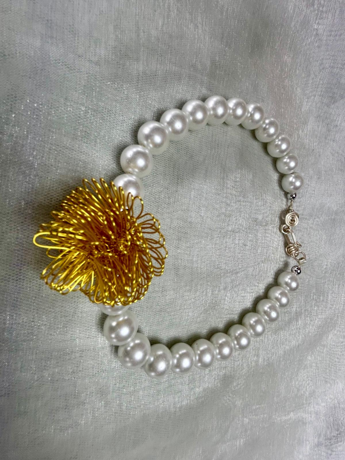 Golden Chrysanthemum Necklace