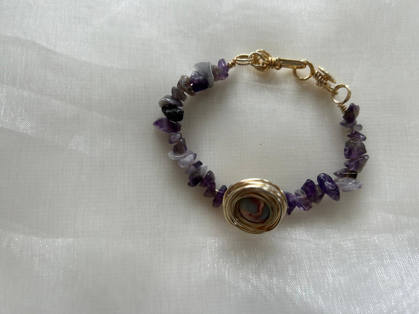 Regal Amethyst Glow Bracelet