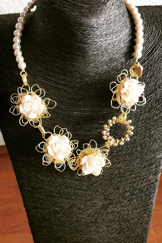 Golden Petal Grace Necklace